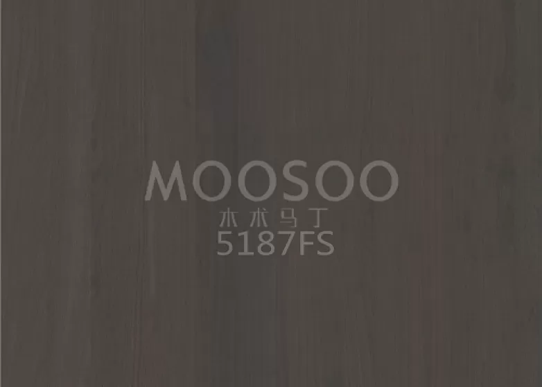 Mik azok a prémium drótfésésült fehér szilfa panelek?